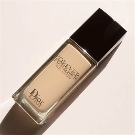 is dior forever skin glow foundation water based|dior forever glow foundation reviews.